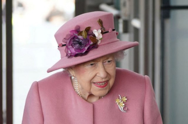 Βρετανία: Η βασίλισσα Ελισάβετ θα πληρώσει μέρος του διακανονισμού για το σκάνδαλο του Άντριου