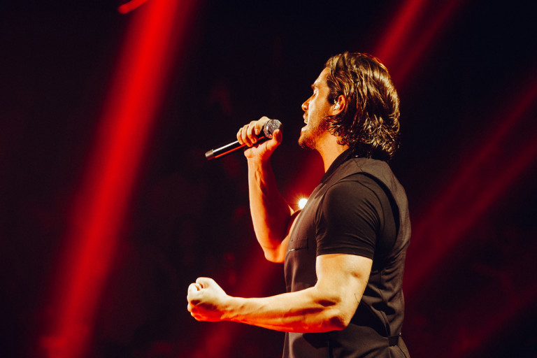 Ο Νίκος Οικονομόπουλος επιστρέφει στο FANTASIA