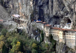 Παναγία Σουμελά: Μετά το πάρτι με dj και γυρίσματα ταινίας του Χόλιγουντ