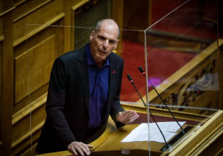 Γιατί ο Βαρουφάκης γράφει το Γιάνης με ένα «ν»