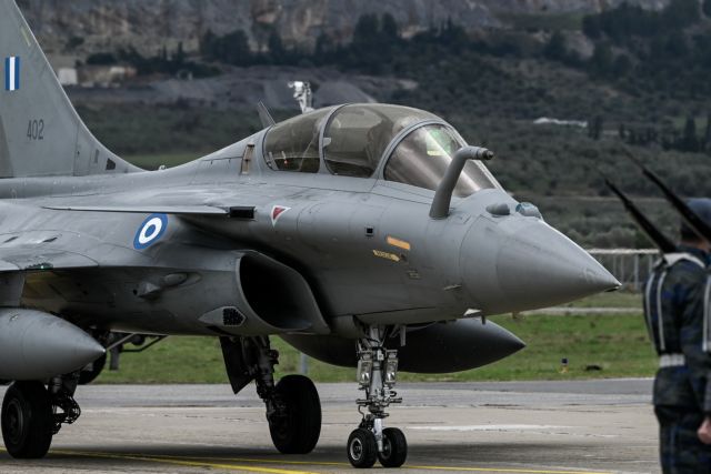 Rafale: Μία τριάδα αεροσκαφών πέταξε ανατολικά της Άνδρου