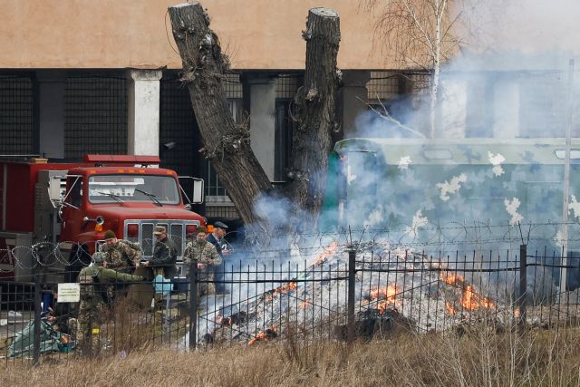 Πόλεμος στην Ουκρανία: Ο Ερυθρός Σταυρός φοβάται για «έναν τεράστιο αριθμό θυμάτων»