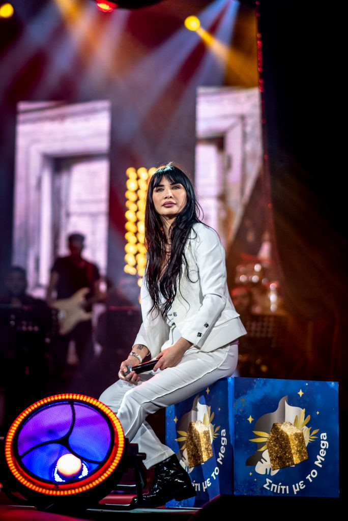 Σπίτι με το MEGA: Μουσικά αποσπάσματα με την εκρηκτική Πάολα