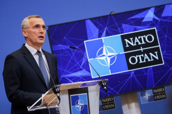 Πόλεμος στην Ουκρανία: Το ΝΑΤΟ δεσμεύεται να ενισχύσει τη στρατιωτική δύναμη στην ανατολική Ευρώπη