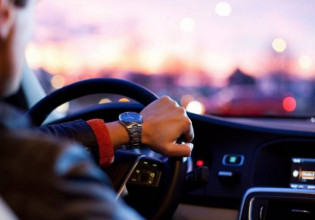 Ποιοι οδηγοί θα πρέπει να έχουν «Σ» αντί για «Ν» στο πίσω παρμπρίζ