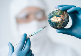 Θεωρίες συνωμοσίας: Τι απαντούν επιστήμονες στα 12 πιο διαδεδομένα Fake News