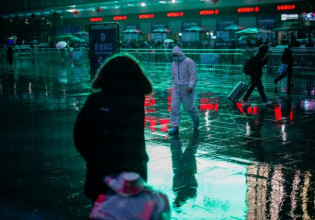 Κοροναϊός: Είναι η Όμικρον η τελευταία παραλλαγή; – Τι δείχνουν τα επιστημονικά μοντέλα