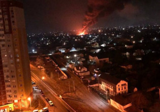 Πόλεμος στην Ουκρανία: Η στιγμή κατάρριψης ρωσικού μαχητικού στο Κίεβο