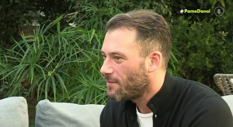 Αντίνοος Αλμπάνης: «Δεν πλήγωσαν το θέατρο όσα ακούστηκαν γύρω από το #metoo»