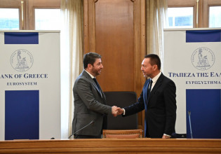 Ανδρουλάκης: Η δημοσιονομική μας πολιτική να δημιουργήσει μια νέα, ανταγωνιστική παραγωγική βάση