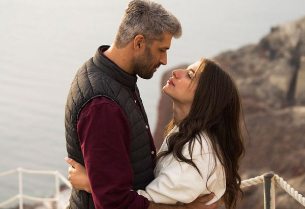 The Bachelor: Η Άννα Ζένιου απαντά αν είναι ζευγάρι με τον Αλέξη Παππά