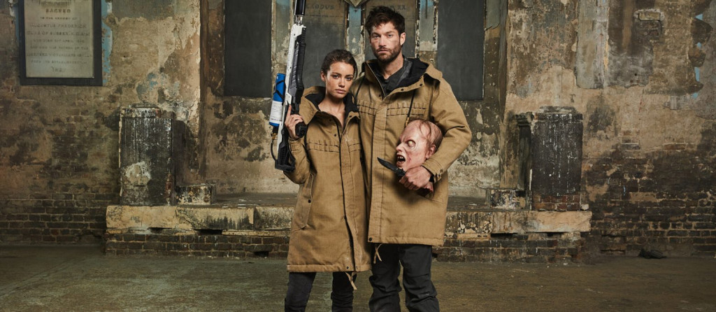 Βρετανία: Στην αγορά ειδικό μπουφάν για «την καταστροφή του κόσμου» – Πάνω από 1.000 ευρώ το κόστος του