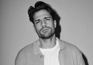 Κωνσταντίνος Αργυρός: Η συγκινητική φωτογραφία με τον Παντελίδη για τα έξι χρόνια από το θάνατό του