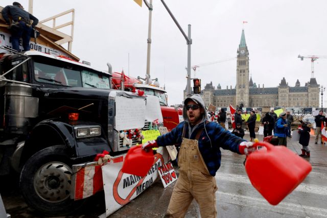 Καναδάς: Σε μέτρα έκτακτης ανάγκης καταφεύγει ο Τριντό για να αντιμετωπίσει τους διαδηλωτές