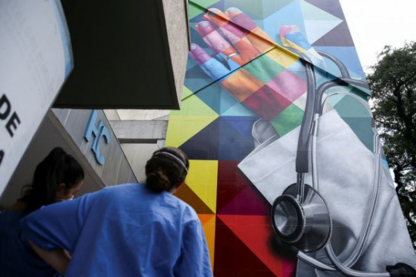 Κοροναϊός: Τι ισχύει για τη «σούπερ ανοσία» – Καθηγητές του ΕΚΠΑ απαντούν