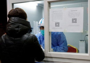 ΗΠΑ: Απίστευτη υψηλή αναλογία του ποσοστού των ανεμβολίαστων ηλικιωμένων που πεθαίνει από την Covid-19