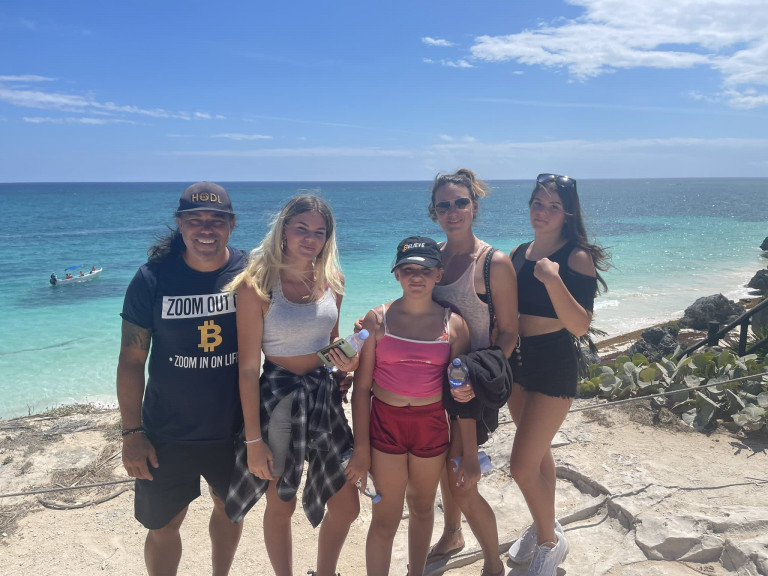 Πούλησε τα πάντα για να αγοράσει bitcoin και τώρα είναι πάμπλουτος