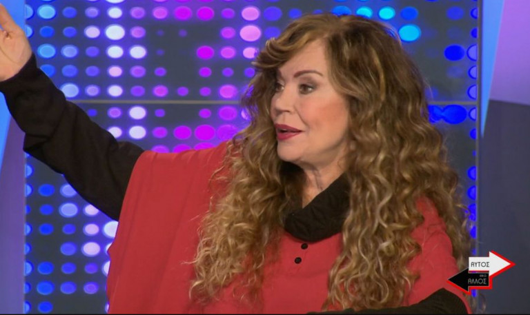 Ελένη Δήμου: Αποκαλύπτει το παρασκήνιο του φιλιού με τον Μαρίνο Κόνσολο