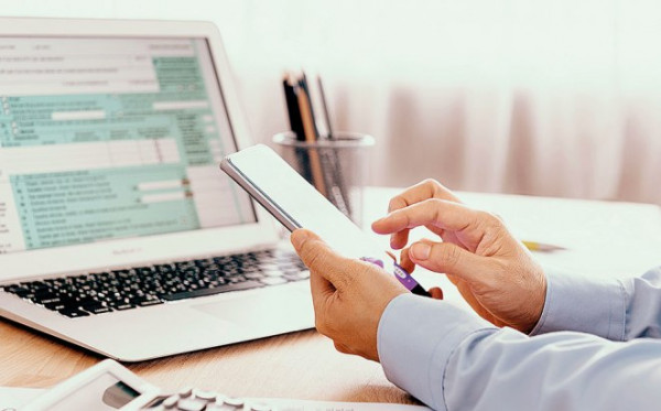 Οφειλέτες Εφορίας: Ποιοι μπορούν να μεταπηδήσουν από τις 24 δόσεις στις 72 δόσεις