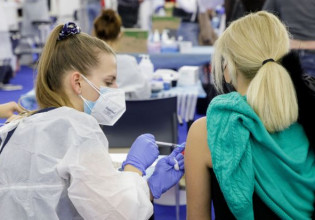 Μειωμένος ο κίνδυνος θανάτου από covid για γυναίκες που λάμβαναν οιστρογόνα