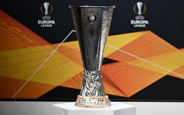 Πρόκριση στον τελικό του Europa League για Άιντραχτ Φρανκφούρτης και Ρέιντζερς