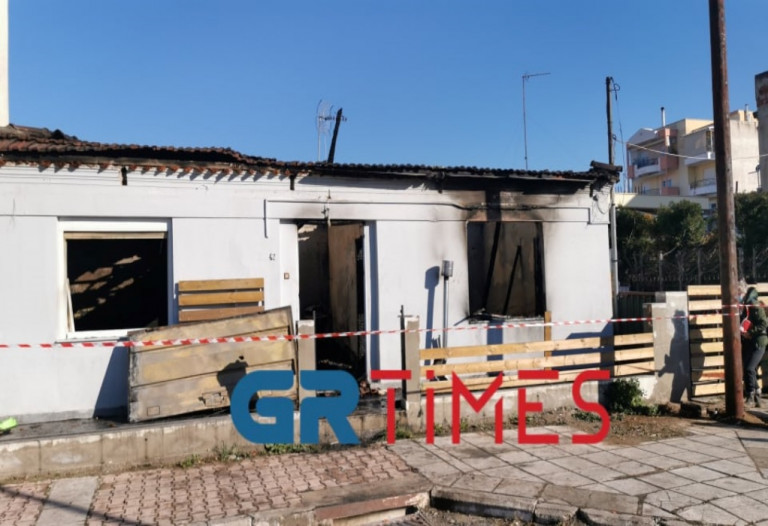 Θεσσαλονίκη: Σοκαρισμένοι οι γείτονες της μητέρας και των παιδιών που κάηκαν ζωντανοί