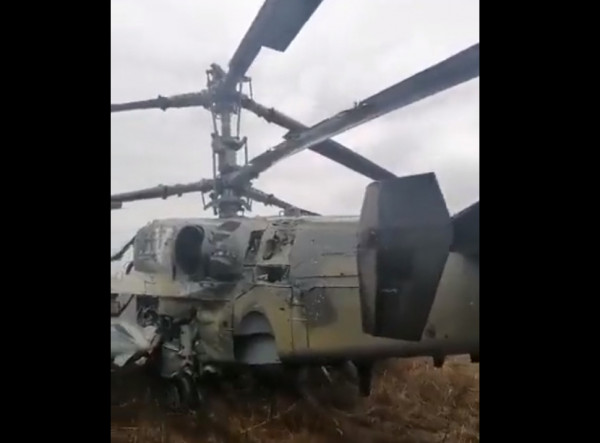 Ουκρανία: Κατέρριψαν ρωσικό ελικόπτερο – Συνέλαβαν έναν πιλότο