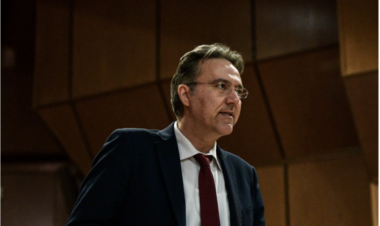 Καταγγελία Καμπαγιάννη: «Υγειονομική βόμβα» οι αστυνομικοί που διέρχονται χωρίς έλεγχο στο Εφετείο Αθηνών