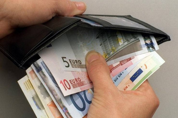 ΣτΕ: Tάχθηκε υπέρ των τριετιών ύψους έως 198,9 ευρώ