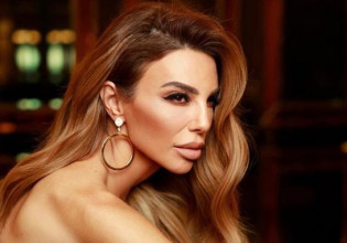 Κέλλυ Κελεκίδου: Δεν θα πιστέψετε πώς είναι τα φυσικά της μαλλιά