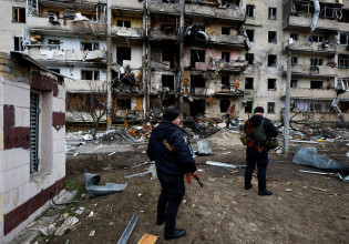 Πόλεμος στην Ουκρανία: Η φρίκη μέσα από  τρία video