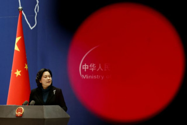 Ουκρανία: Δε συνιστά εισβολή η στρατιωτική δράση της Ρωσίας λέει το Πεκίνο