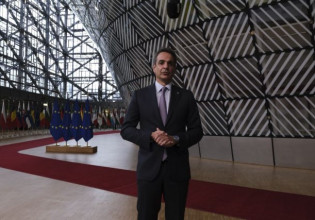 Στις Βρυξέλλες ο Μητσοτάκης για τη Σύνοδο Κορυφής ΕΕ – Αφρικανικής Ένωσης