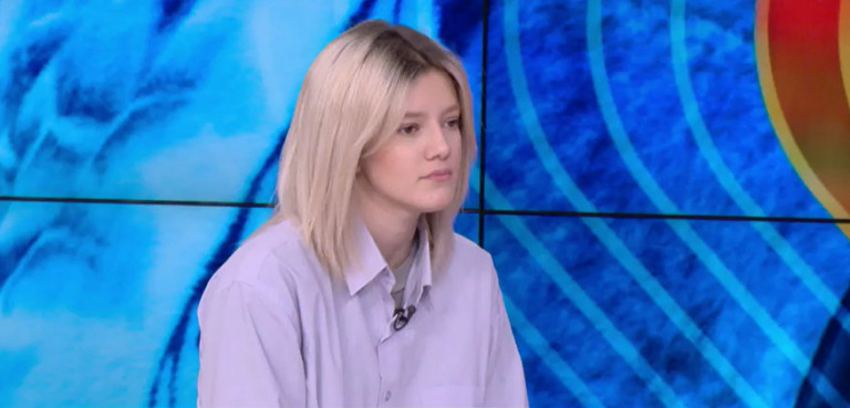 Λία Τσουζντάν: «Χτυπούν και αμάχους – Υπάρχουν νεκροί στους δρόμους»