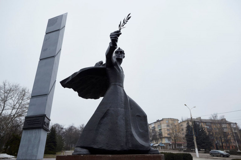 Πόλεμος στην Ουκρανία: Πέφτει.. η Μελιτόπολη - Αγωνία για τους Έλληνες της περιοχής