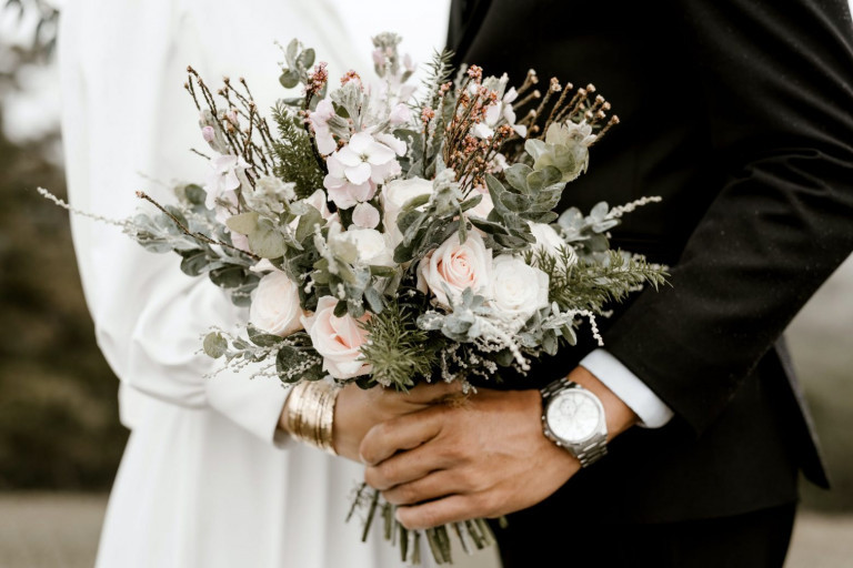 Έρευνα: Ποια είναι η κατάλληλη ηλικία για γάμο