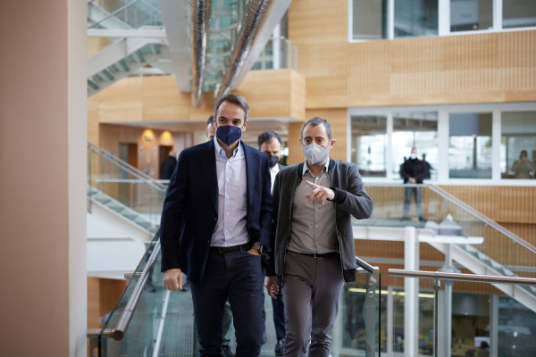 Μητσοτάκης – Επίσκεψη στη Viva Wallet: Ψήφος εμπιστοσύνης στην εταιρεία και τη χώρα η επένδυση της JP Morgan