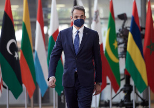 Μητσοτάκης στη DW: Κυρώσεις αν η Ρωσία εισβάλει στην Ουκρανία – Θέλουμε ανοιχτούς διαύλους επικοινωνίας