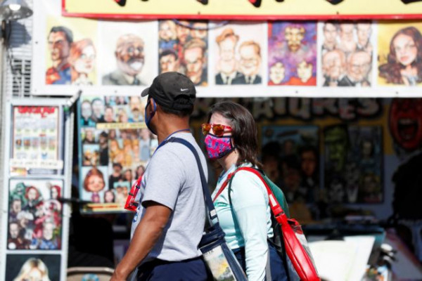 «Βόμβα» Τριανταφυλλίδη: Στη Βρετανία ήδη κυκλοφορεί η μετάλλαξη Deltacron