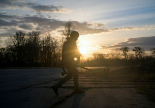 Πόλεμος στην Ουκρανία: 80χρονος έτοιμος να πολεμήσει τους Ρώσους