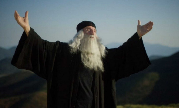 Ποια είναι η ιστορία του Άγιου Παΐσιου που «μάγεψε» τους τηλεθεατές – Ξαναδείτε απόψε το πρώτο επεισόδιο