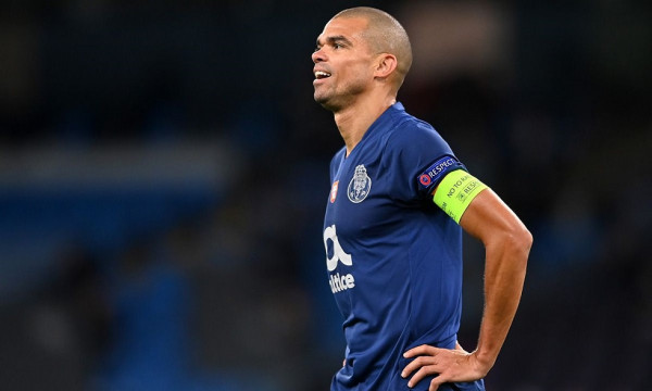 Πέπε: Κινδυνεύει με διετή αποκλεισμό λόγω των επεισοδίων