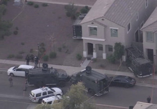 ΗΠΑ: Μακελειό με 2 νεκρούς και 9 τραυματίες αστυνομικούς – «Συμβαίνει ξανά και ξανά»