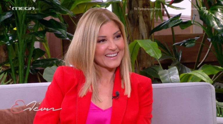 Ράνια Τζίμα: «Κάτι δεν κάνω καλά με το δελτίο, ε; Παιδιά, πείτε το ευθέως!»