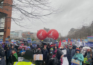 Βρετανία: Διαδηλώσεις σε 25 πόλεις για την αύξηση του κόστους ζωής και ενέργειας