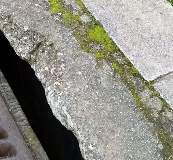 Ως πότε θα παίζετε με τις ζωές μας;