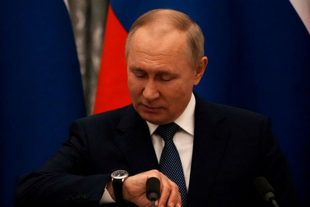 Ρωσία: Αξιωματικοί απευθύνουν έκκληση και ζητούν την παραίτηση Πούτιν