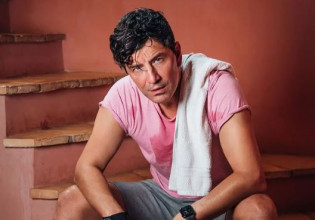 Σάκης Ρουβάς: Οι δηλώσεις για τον Λιγνάδη τον οδηγούν εκτός τηλεόρασης;