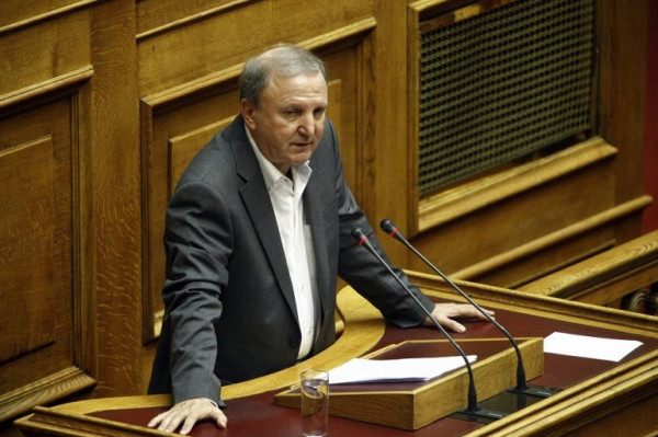 Σάκης Παπαδόπουλος: Φλέρταρε με τη διαγραφή του από τον ΣΥΡΙΖΑ – Το πρόβλημα του Αλ. Τσίπρα