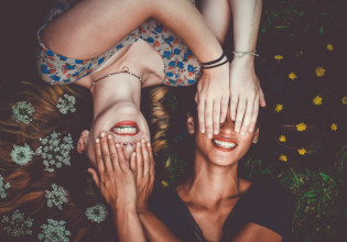 5+1 «γυναικεία» πράγματα που πρέπει επιτέλους να απενοχοποιήσουμε